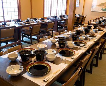 心斎橋で大小宴会の利用におすすめ うどんちり本家 にし家本店